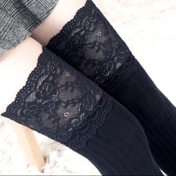 NWT Thigh High Over The Knee Lace Socks - Picture 2 of 4